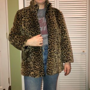 UO vtg 90s leopard cheers faux fur jacket coat sm
